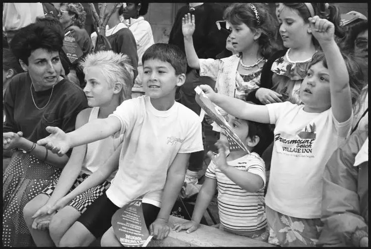 Farmers Santa Parade, Queen Street, 1989