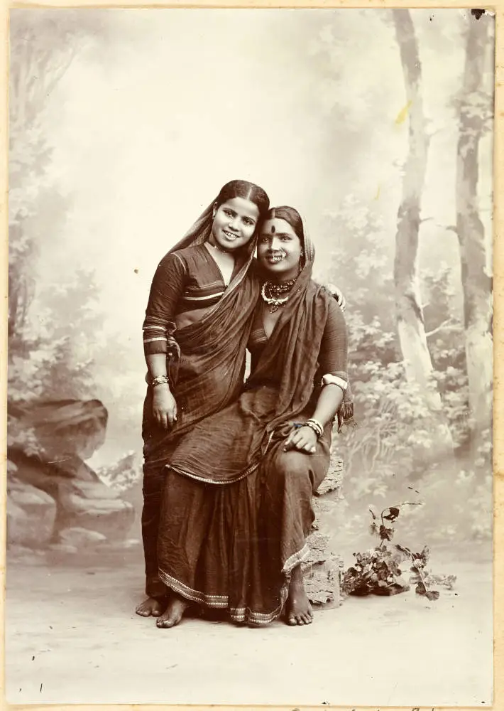 Two young Indian girls, Maharashtra, India, 1905