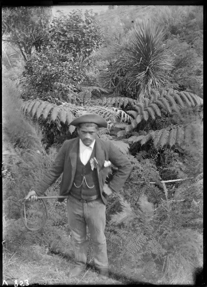 Maori man at Pārengarenga, 1897