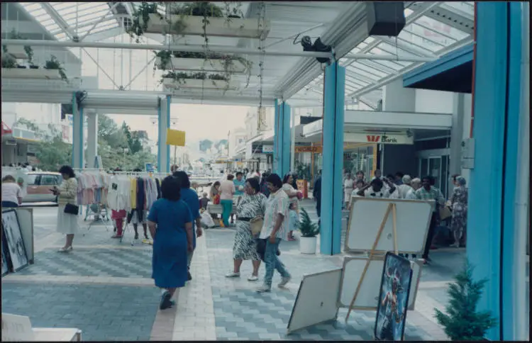 Shopping mall, Onehunga