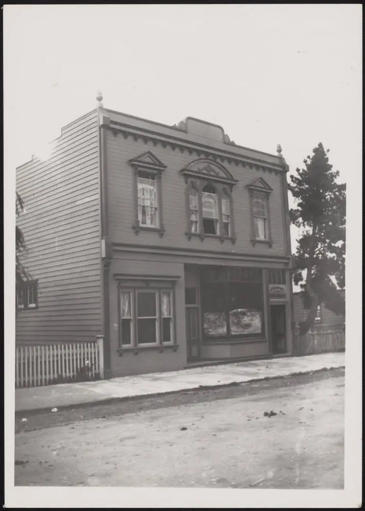 Rishworth's dental surgery, Queen Street, Onehunga