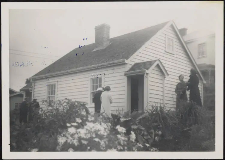 Fencible cottage, 54 Normans Hill Road, Onehunga