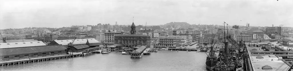 Auckland City from the waterfront, 1927