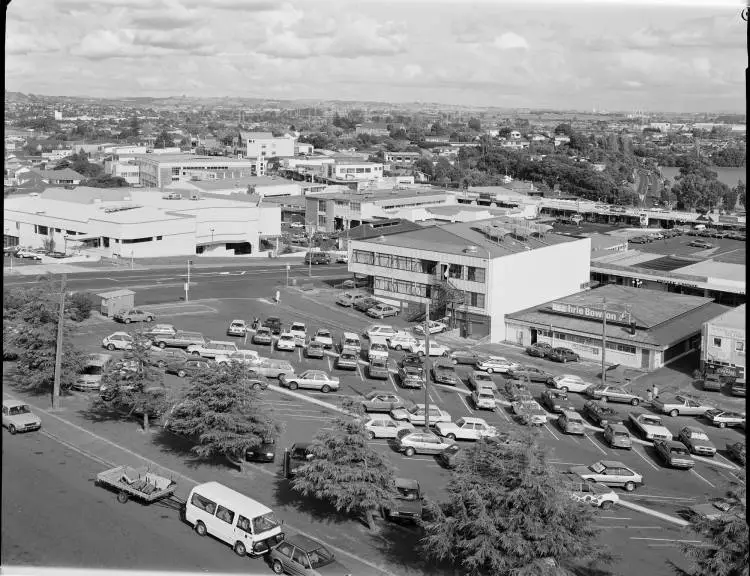 Panmure Shopping Centre, Pilkington Road, 1990