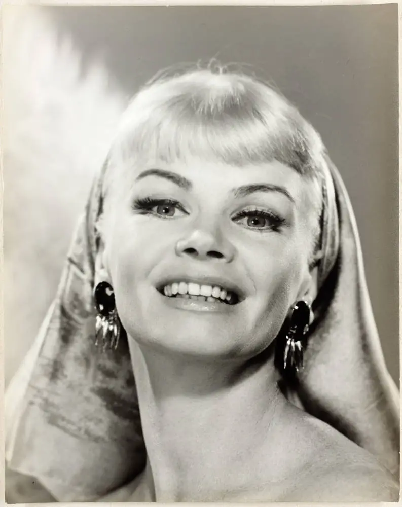 Tikki Taylor, 1966