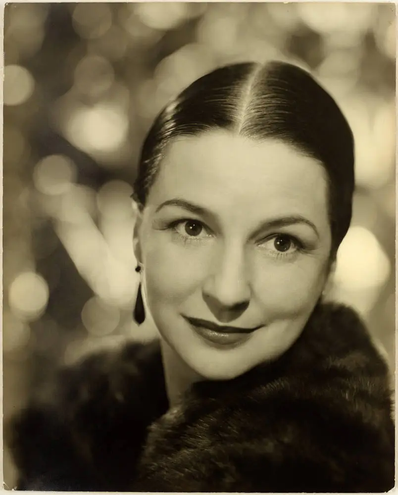 Freda Glass (Simpson), 1958