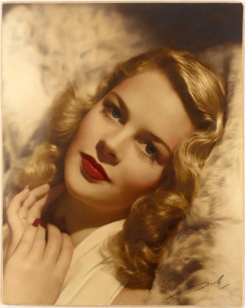 Sheila McGuire, 1952