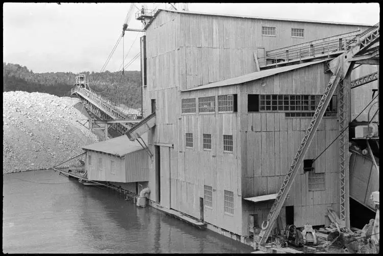 Kaniere Gold Dredge, Taramakau River Valley