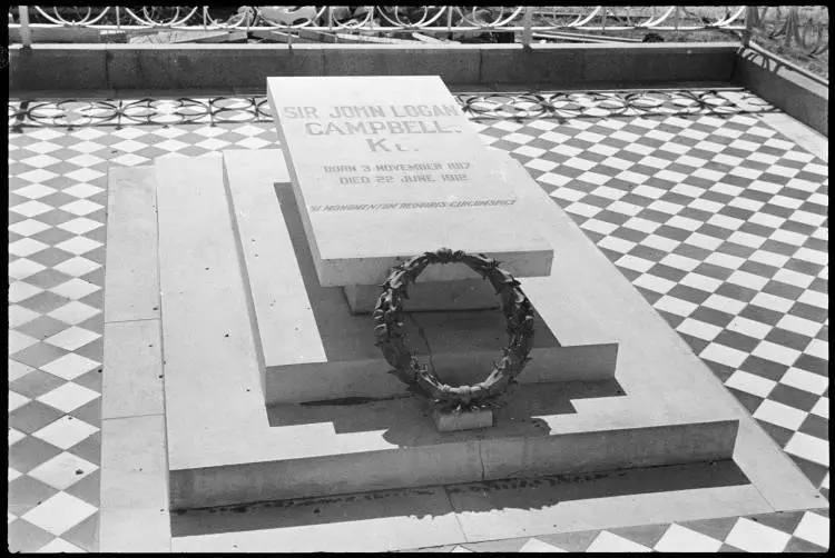 Grave of Sir John Logan Campbell, 1940