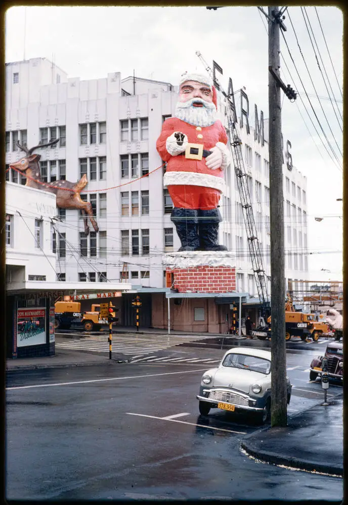 Father Christmas at Farmers, 1962