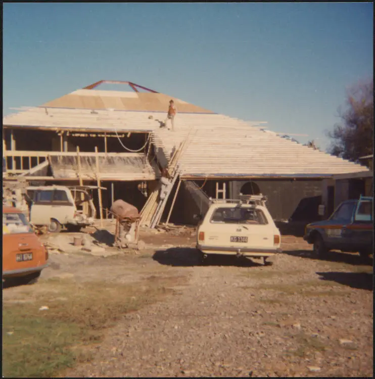 East Coast Bays Library under construction, Browns Bay, 1982