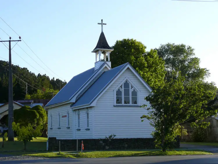 St Leonard's Anglican Church, Matakana, 2006
