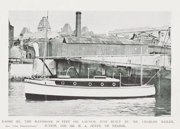 Naomi III, the handsome 39 feet oil launch