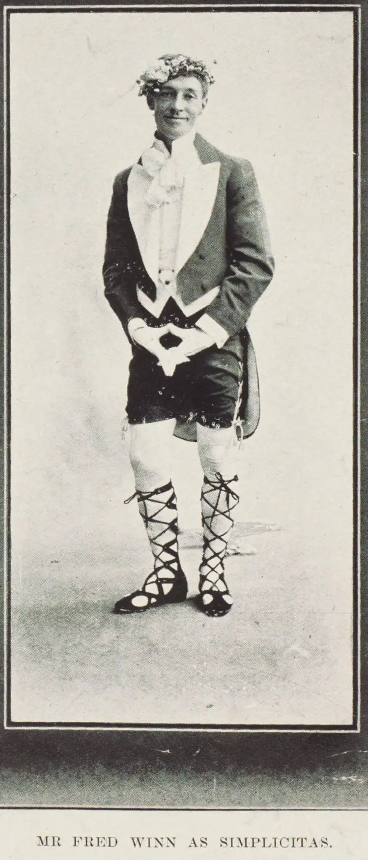 Mr Fred Winn as Simplicitas