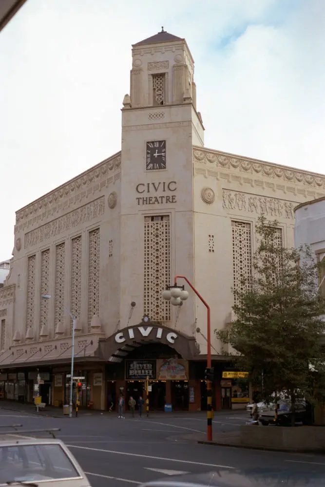 Civic Theatre in Queen Street, Auckland Central, 1986