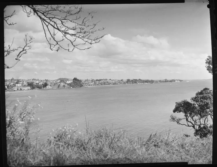 Eastern Beaches from Achilles Point, St Heliers, 1959