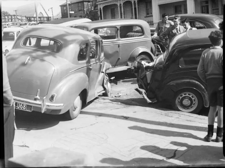 Car accident on Wellesley Street West, Auckland Central, 1957