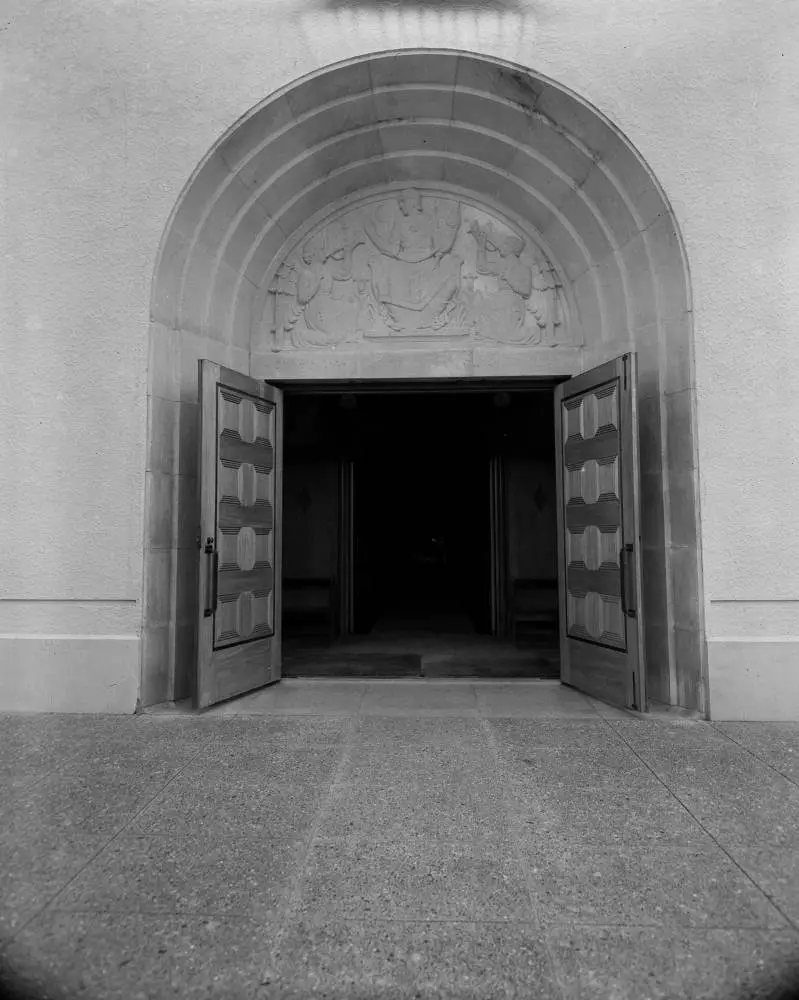 Waikumete Cemetery Chapel and Crematorium, Glen Eden, 1954