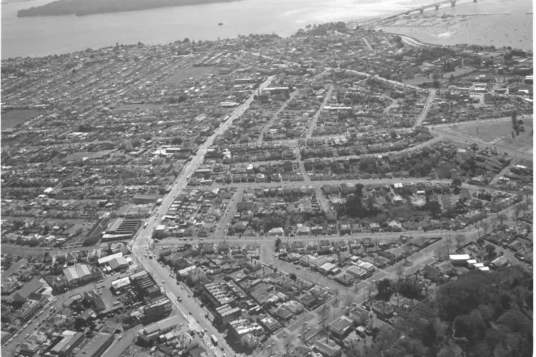 Aerial view of Freemans Bay, 1970