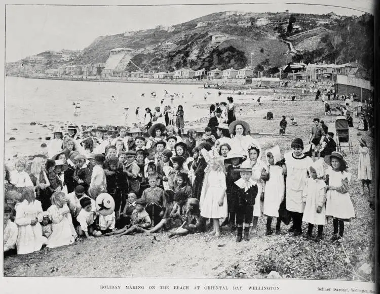 Holidaymakers on the beach at Oriental Bay, Wellington