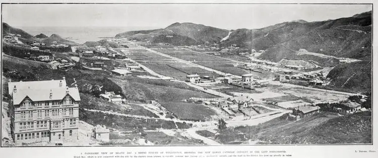 A PANORAMIC VIEW OF ISLAND BAY A RISING SUBURB OF WELLINGTON, SHOWING THE NEW ROMAN CATHOLIC CONVENT IN THE LEFT FOREGROUND