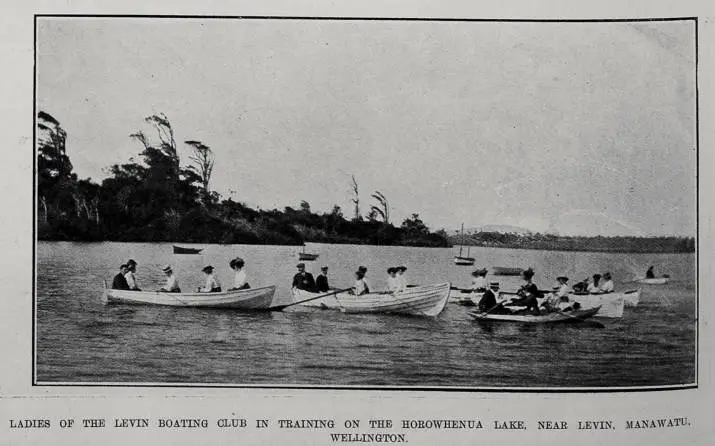 LADIES OF THE LEVIN BOATING CLUB IN TRAINING ON THE HOROWHENUA LAKE, NEAR LEVIN, MANAWATU, WELLINGTON