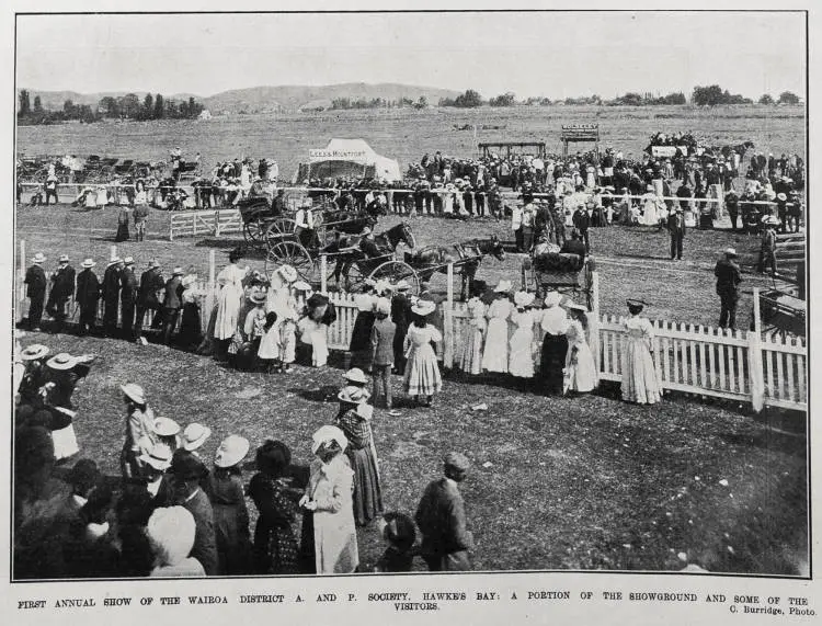 FIRST ANNUAL SHOW OF THE WAIROA DISTRICT A. AND P. SOCIETY, HAWKE'S BAY: A PORTION OF THE SHOWGROUND AND SOME OF THE VISITORS