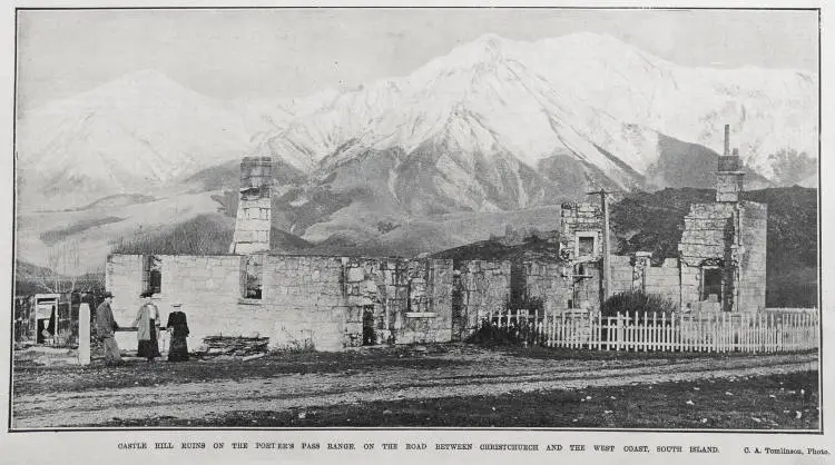 CASTLE HILL RUINS ON THE PORTER'S PASS RANGE, ON THE ROAD BETWEEN CHRISTCHURCH AND THE WEST COAST, SOUTH ISLAND