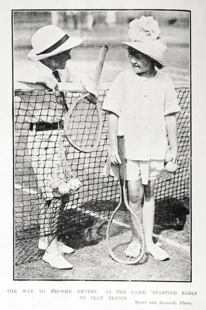 The way to become expert at the game: starting early to play tennis