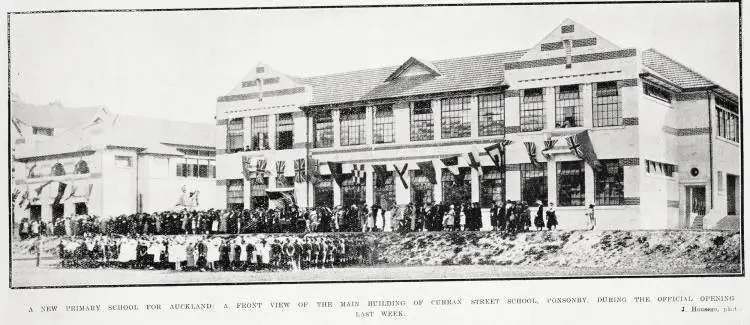 A new primary school for Auckland: a front view of the main building of Curran Street School, Ponsonby, during the official opening last week