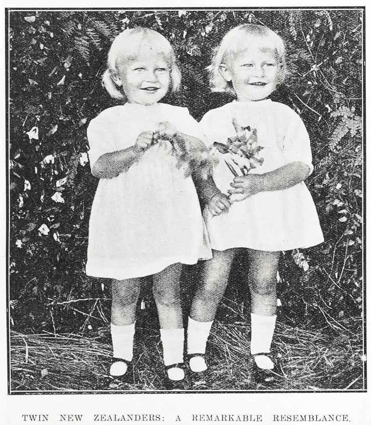 Twin New Zealanders: A Remarkable Resemblance