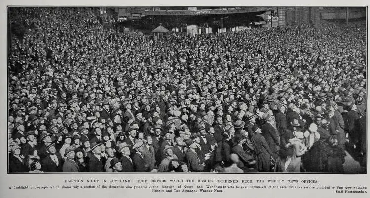 Election Night In Auckland: Huge Crowds Watch The Results Screened From The Weekly News Offices