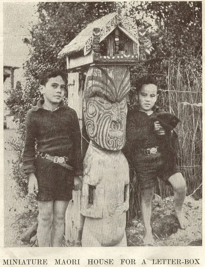 Miniature Māori house for a letter-box