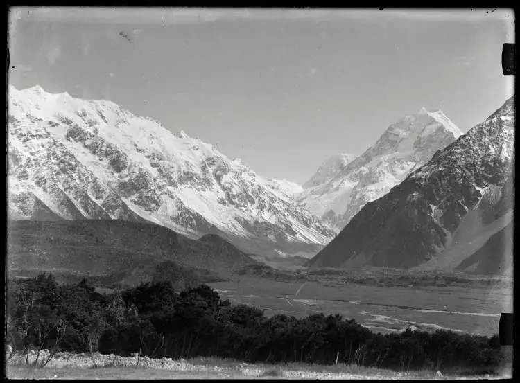 Mount Cook from the Hooker Valley
