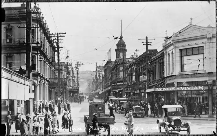Intersection of Cuba Street and Manners Street, Wellington