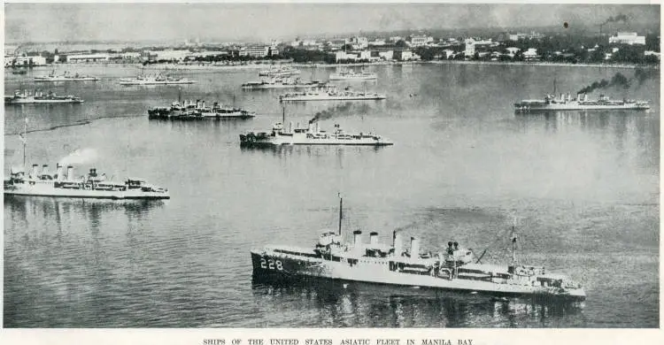 Ships of the United States Asiatic fleet in Manila Bay