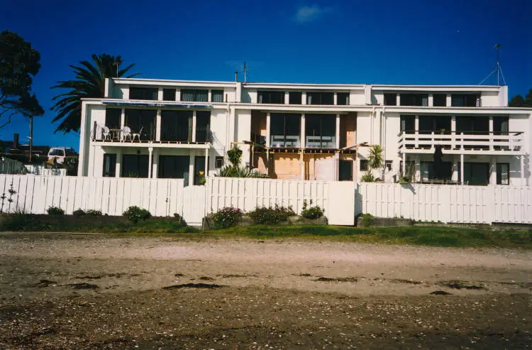 Takapuna Beachfront near Sanders Avenue.