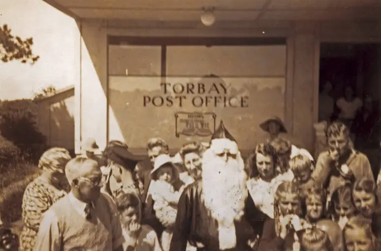 Santa outside Torbay Post Office, 1946