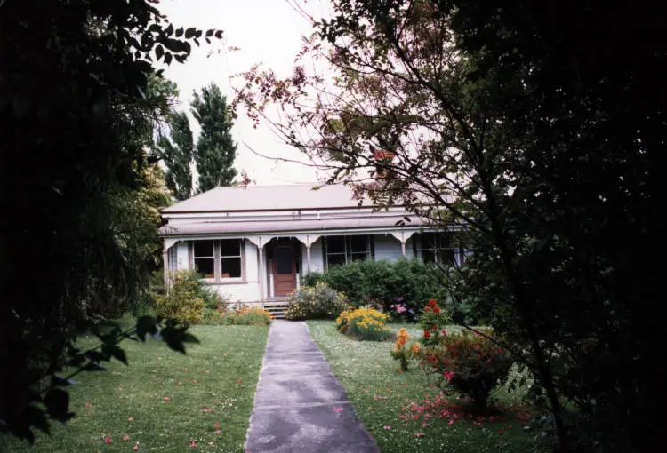 Villa, 8 Roseberry Avenue, Birkenhead.