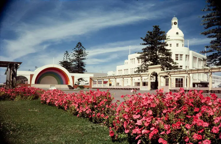 Sound shell, Napier