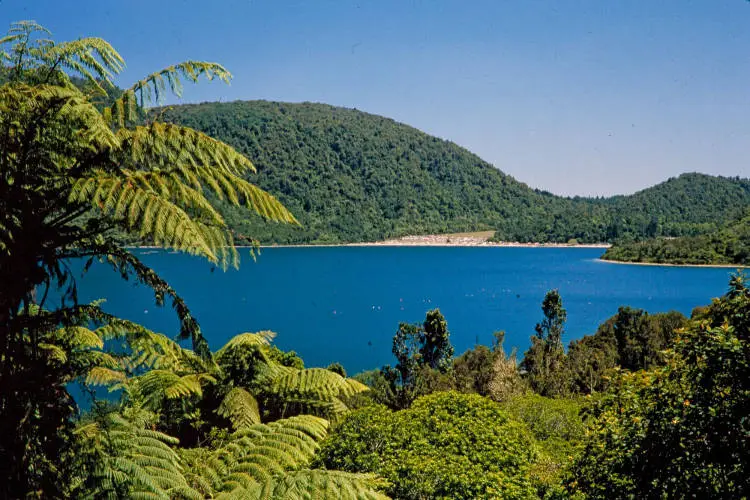 Lake Tikitapu