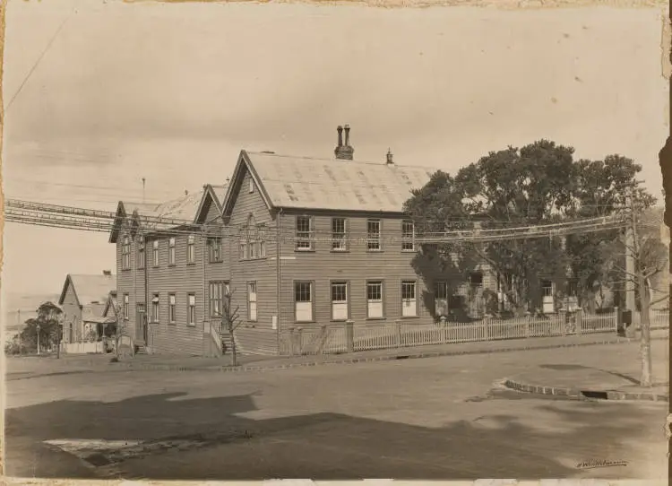 Auckland University College, Parliament Street, 1916