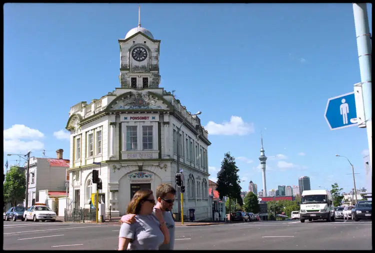Ponsonby Post Office, St Marys Bay Road, Ponsonby, 2002