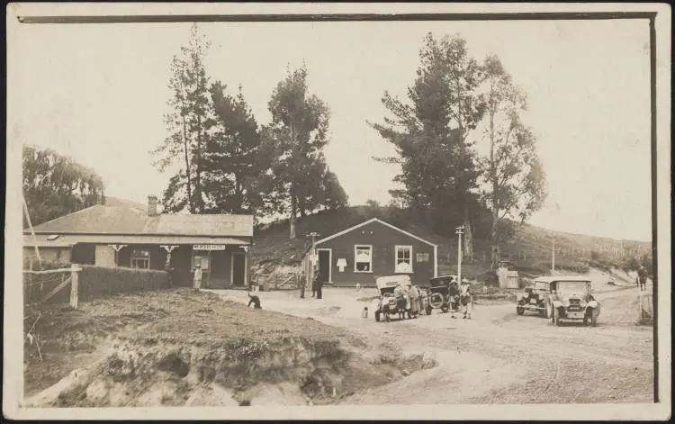 Waikari Hotel, Putorino