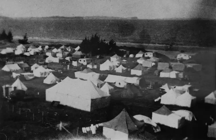 Long Bay motor camp.