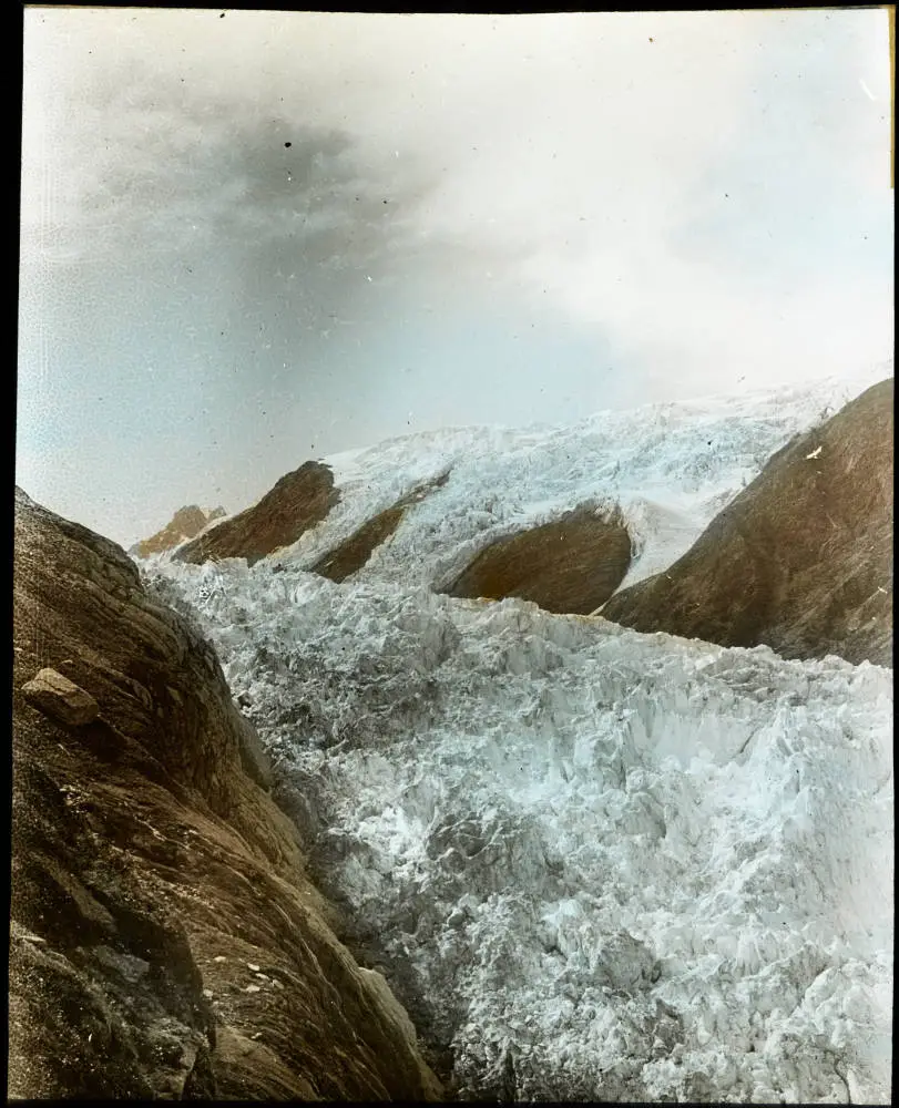 Ice Fall above Chancellor Hut