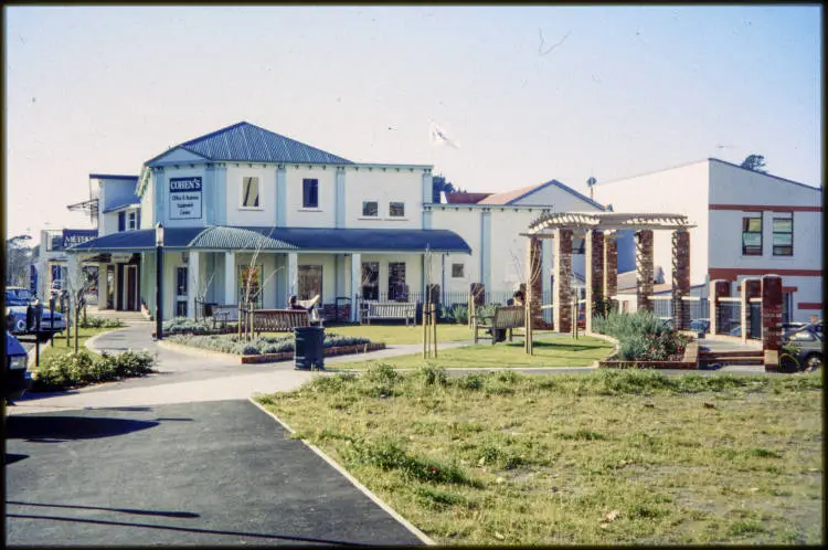 Park in Ridgway Street, Whanganui, 1996