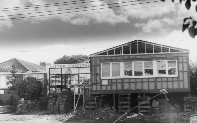 Anzac St, Takapuna.