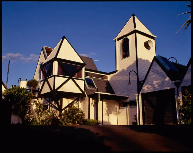 The Noddy House, 22 Scott Street, New Plymouth, 1993