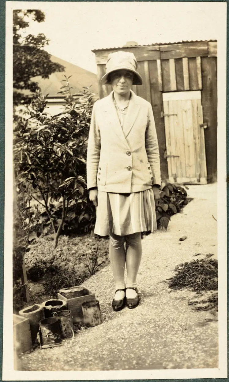 Elsie Taylor, 1929